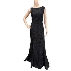 St. John 10 Black Lace Maxi Dress Godet Mermaid Evening Gown Boat Neck